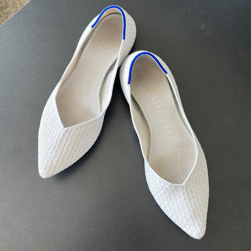 ****  SOLD  ****      NEW Rothys Point women's ballet flats shoes white size 7.5
